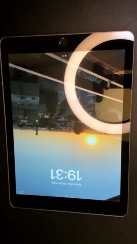 Foto tomada del Apple iPad 6 9.7 (2018) de M****l posterior a la reparación de cristal digitalizador el 23 de Mayo de 2024