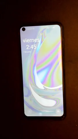 OnePlus Nord CE 2 Lite 5G de J**é antes de la reparación de pantalla