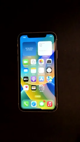 Foto tomada del Apple iPhone XR de M***a posterior a la reparación de pantalla y batería el 12 de Junio de 2024