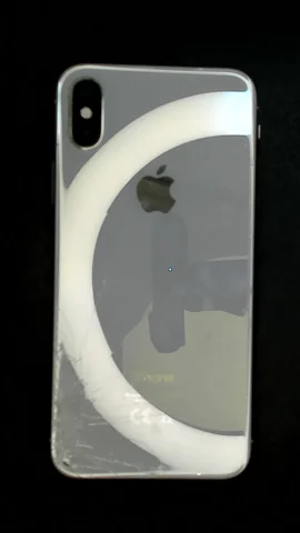 Apple iPhone X de M******a antes de la reparación de tapa trasera