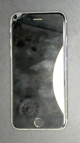 Apple iPhone 6s de R****l antes de la reparación de batería