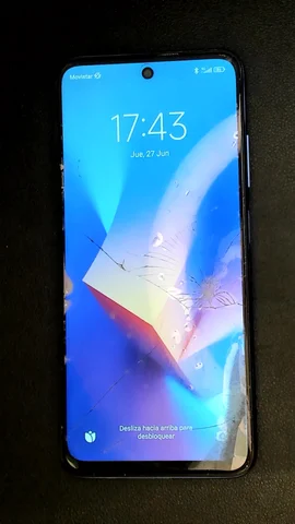 Xiaomi Redmi Note 10 5G de E*****e antes de la reparación de pantalla