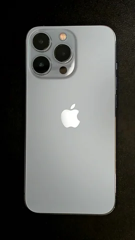 Foto tomada del Apple iPhone 13 Pro de F******o posterior a la reparación de cámara trasera el 25 de Julio de 2024