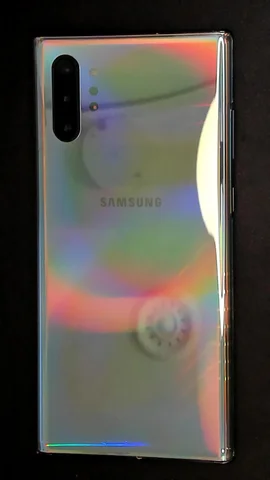 Foto tomada del Samsung Galaxy Note10+ de E******o posterior a la reparación de tapa trasera el 25 de Julio de 2024