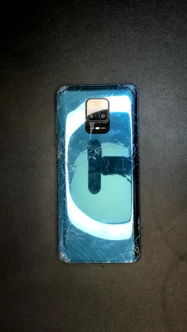 Foto tomada del Xiaomi Redmi Note 9 Pro de A*****o posterior a la reparación de pantalla y lente de cámara trasera y cámara trasera el 31 de Julio de 2024