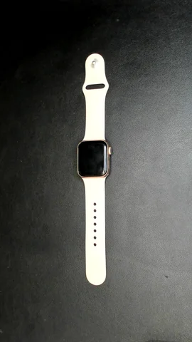 Apple Watch SE 40mm de M***a antes de la reparación de batería