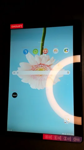 Foto tomada del Lenovo Tab M10 de M***a posterior a la reparación de puerto de carga el 30 de Septiembre de 2024