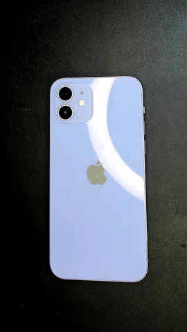 Foto tomada del Apple iPhone 12 de R***o posterior a la reparación de cámara trasera y pantalla el 21 de Octubre de 2024