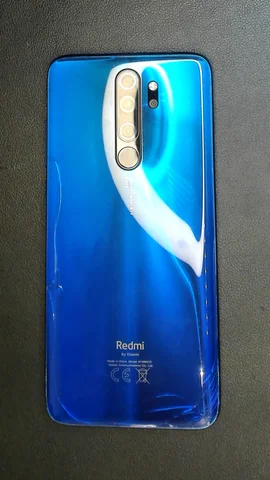 Xiaomi Redmi Note 8 Pro de M****l antes de la reparación de puerto de carga y micrófono y tapa trasera