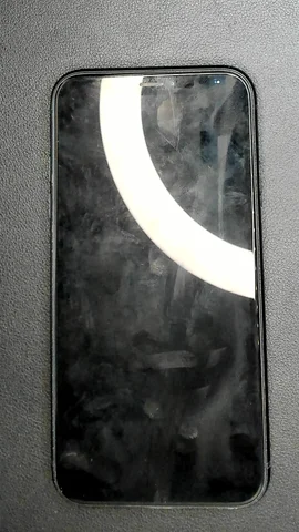 Apple iPhone XR de N*******a antes de la reparación de batería