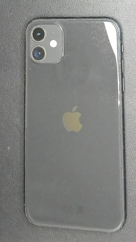 Foto tomada del Apple iPhone 11 de I****l posterior a la reparación de lente de cámara trasera el 15 de Diciembre de 2024