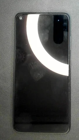 Xiaomi Redmi Note 9T de J****n antes de la reparación de pantalla