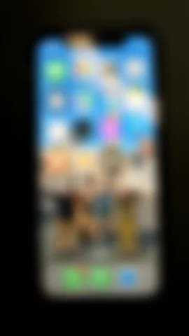 Foto tomada del Apple iPhone 11 de C****s posterior a la reparación de pantalla el 28 de Marzo de 2025