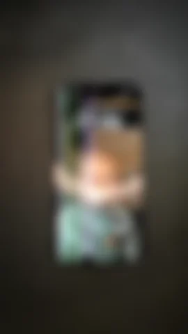 Apple iPhone 13 Pro de G*******o antes de la reparación de pantalla y lente de cámara trasera y cámara trasera