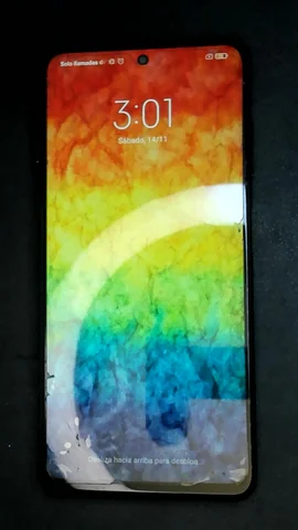 Foto tomada del Xiaomi Poco X3 de B*****z posterior a la reparación de puerto de carga el 17 de Abril de 2025