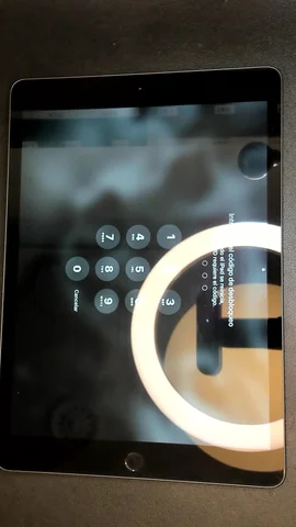 Foto tomada del Apple iPad 7 10.2 (2019) de S******o posterior a la reparación de puerto de carga el 21 de Abril de 2025