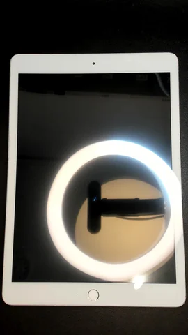 Foto tomada del Apple iPad 7 10.2 (2019) de C****n posterior a la reparación de cristal digitalizador el 24 de Abril de 2025