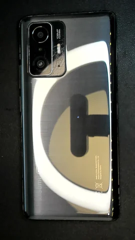 Foto tomada del Xiaomi 11T Pro de D****l posterior a la reparación de tapa trasera y pantalla el 25 de Abril de 2025