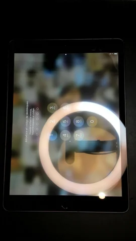 Foto tomada del Apple iPad 7 10.2 (2019) de A****o posterior a la reparación de cristal digitalizador el 29 de Abril de 2025