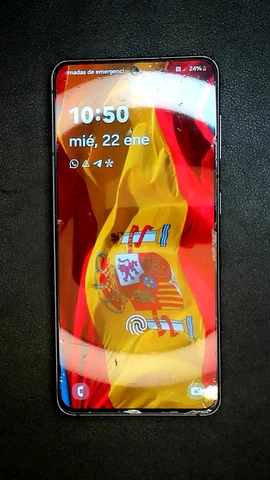 Foto tomada del Samsung Galaxy S21 5G de V*****e posterior a la reparación de batería el 6 de Mayo de 2025