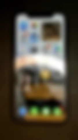 Foto tomada del Apple iPhone 11 Pro de T****a posterior a la reparación de pantalla el 12 de Mayo de 2025