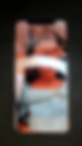 Foto tomada del Apple iPhone XS de C****s posterior a la reparación de pantalla el 13 de Mayo de 2025