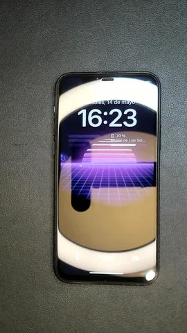 Foto tomada del Apple iPhone 11 Pro de L**s posterior a la reparación de pantalla el 14 de Mayo de 2025