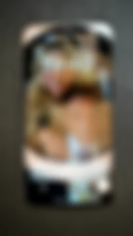 Foto tomada del Apple iPhone XR de A****s posterior a la reparación de batería el 16 de Mayo de 2025