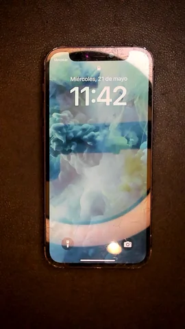 Foto tomada del Apple iPhone 12 mini de A*****o posterior a la reparación de batería el 20 de Mayo de 2025