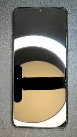 Foto tomada del Samsung Galaxy A22 5G de J**é posterior a la reparación de pantalla el 21 de Mayo de 2025