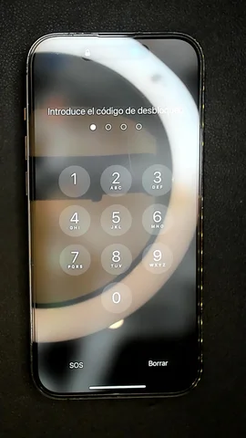 Foto tomada del Apple iPhone 14 Pro de J**n posterior a la reparación de batería el 29 de Mayo de 2025