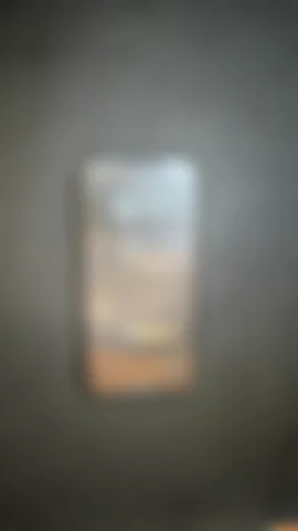 Apple iPhone 13 de E***s antes de la reparación de batería