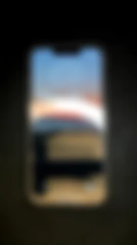 Foto tomada del Apple iPhone 12 de B***n posterior a la reparación de batería el 9 de Junio de 2025