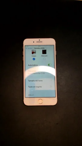 Foto tomada del Apple iPhone 8 Plus de A*****o posterior a la reparación de pantalla y cámara delantera y sensor de proximidad el 9 de Junio de 2025