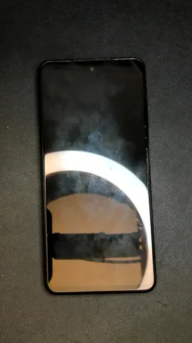 Xiaomi Poco X3 Pro de A****s antes de la reparación de sensor de proximidad
