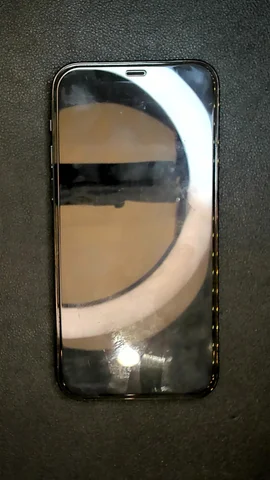 Apple iPhone 12 de J****d antes de la reparación de batería