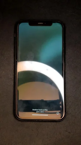Apple iPhone X de P***o antes de la reparación de pantalla