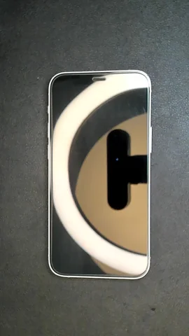 Foto tomada del Apple iPhone 12 mini de J****r posterior a la reparación de batería el 23 de Junio de 2025