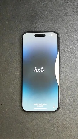 Foto tomada del Apple iPhone 14 Pro de A*****o posterior a la reparación de batería el 30 de Junio de 2025