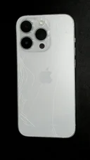 Apple iPhone 14 Pro de F*******o antes de la reparación de tapa trasera