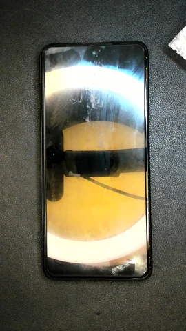 Xiaomi Poco X4 GT de C******n antes de la reparación de batería